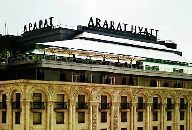 Hotel Ararat Park Hyatt Moskva